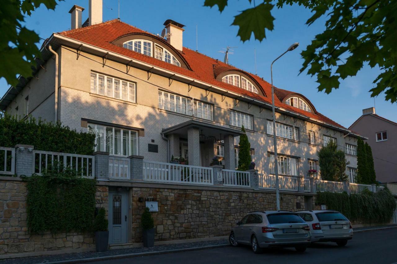 Art Deco Hotel Hoffmann Кладно Экстерьер фото